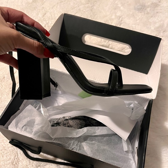 Brand new 5.5 - Picture 1 of 2